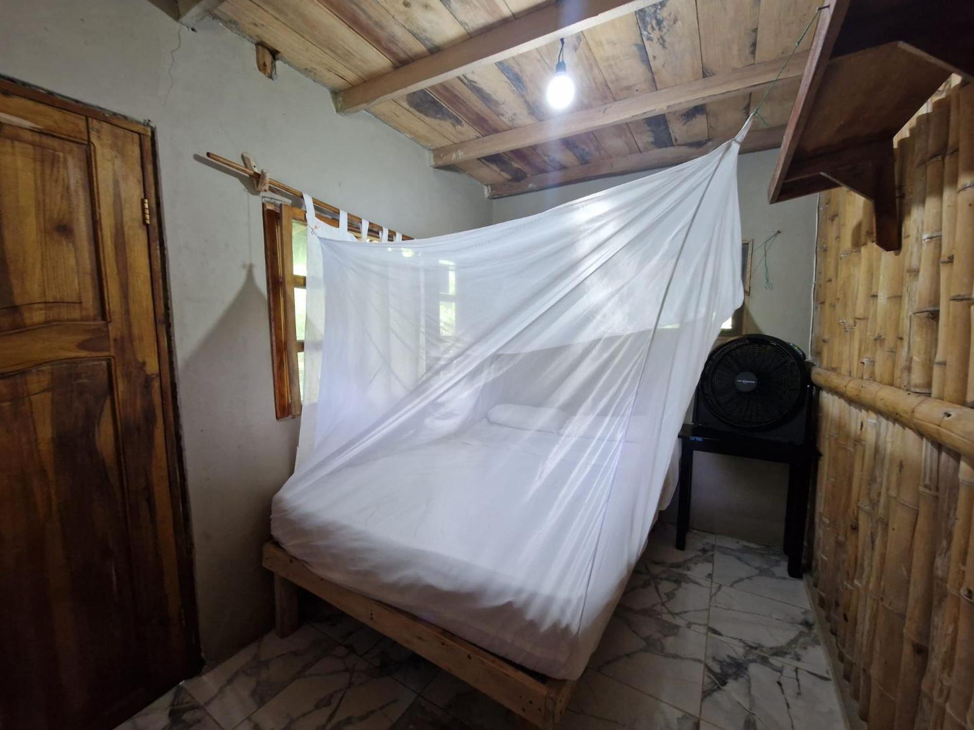 Kamala Surf & Backpacker Hostel Montanita Exterior photo