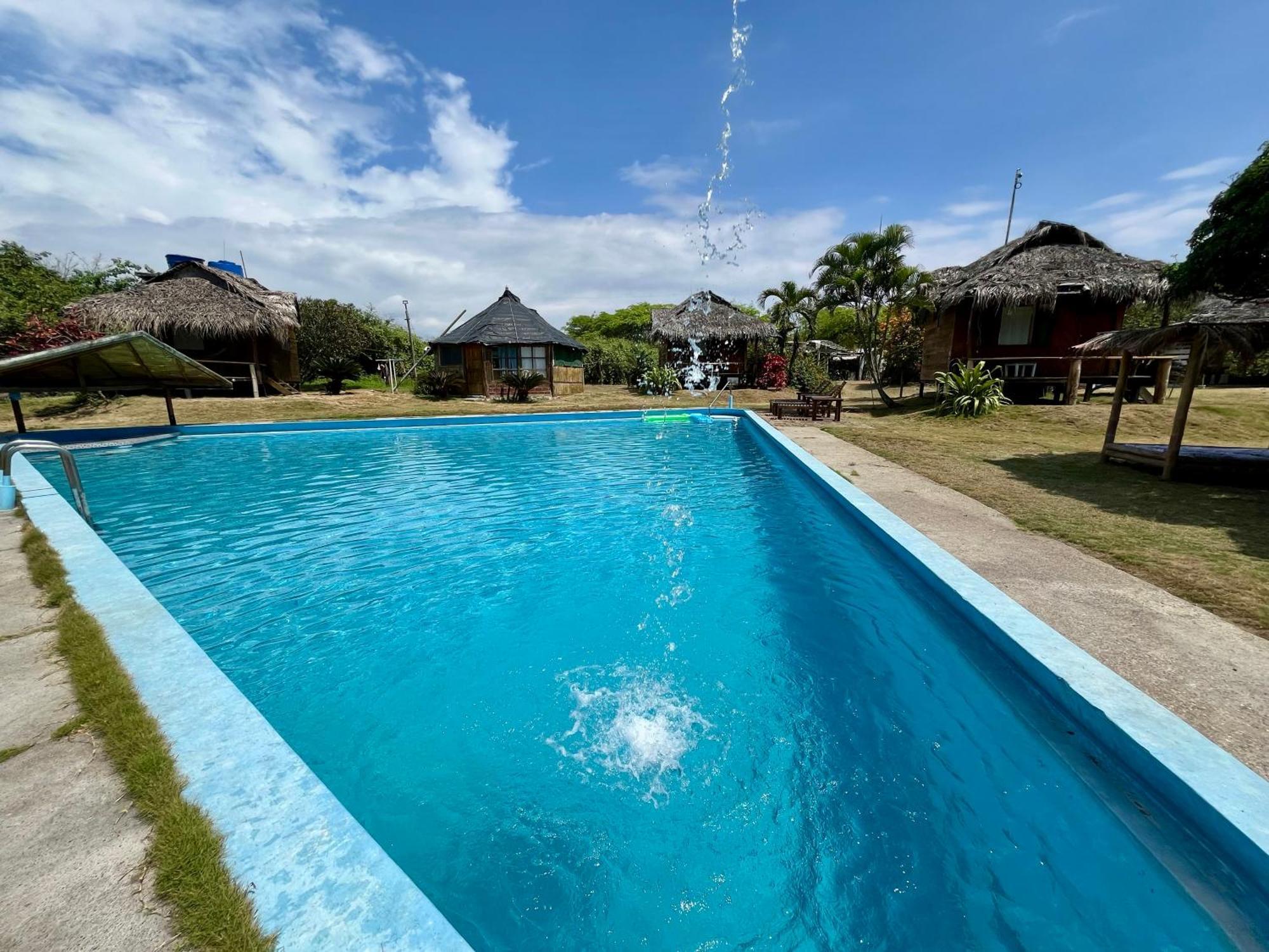 Kamala Surf & Backpacker Hostel Montanita Exterior photo