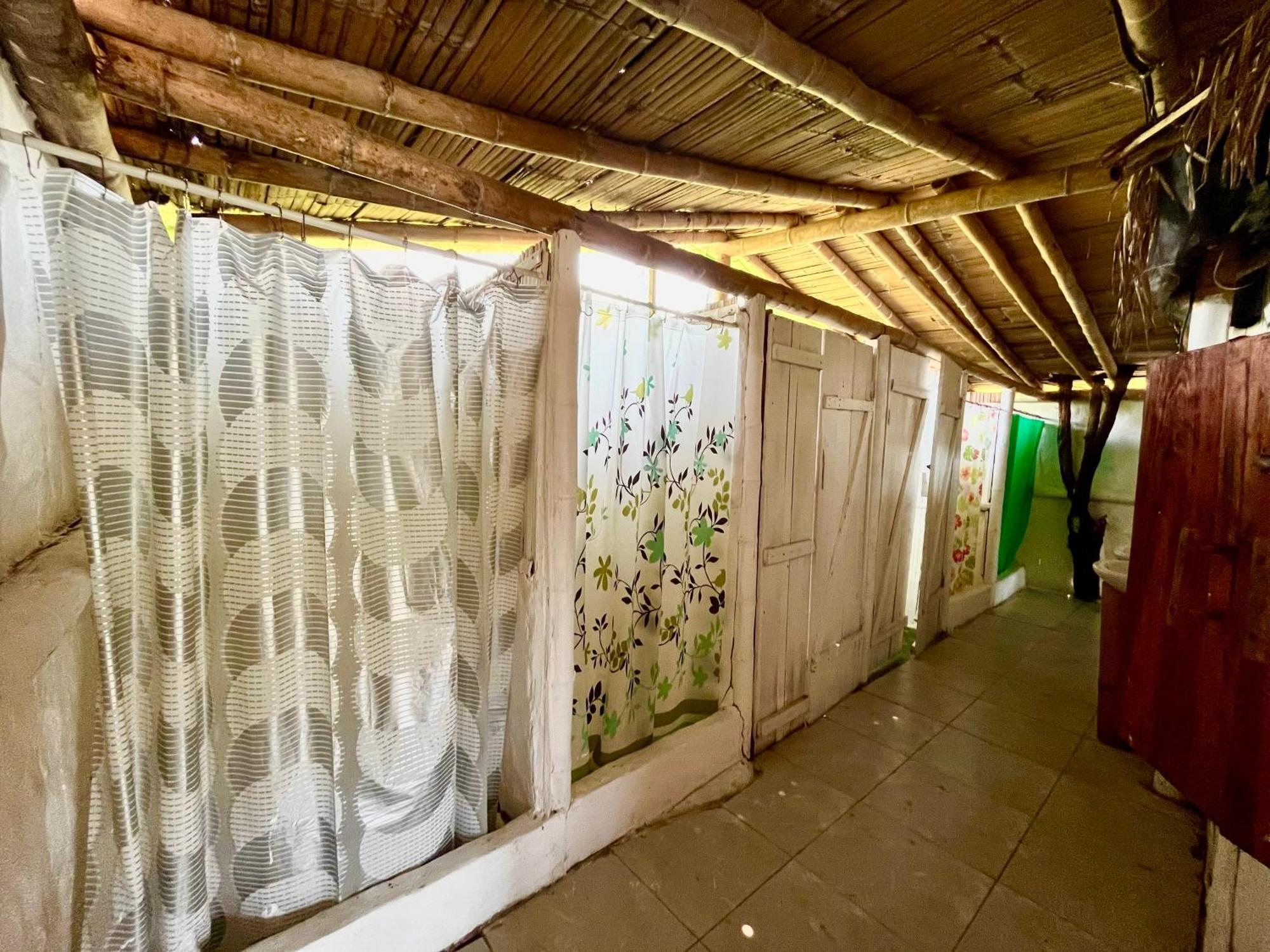 Kamala Surf & Backpacker Hostel Montanita Exterior photo